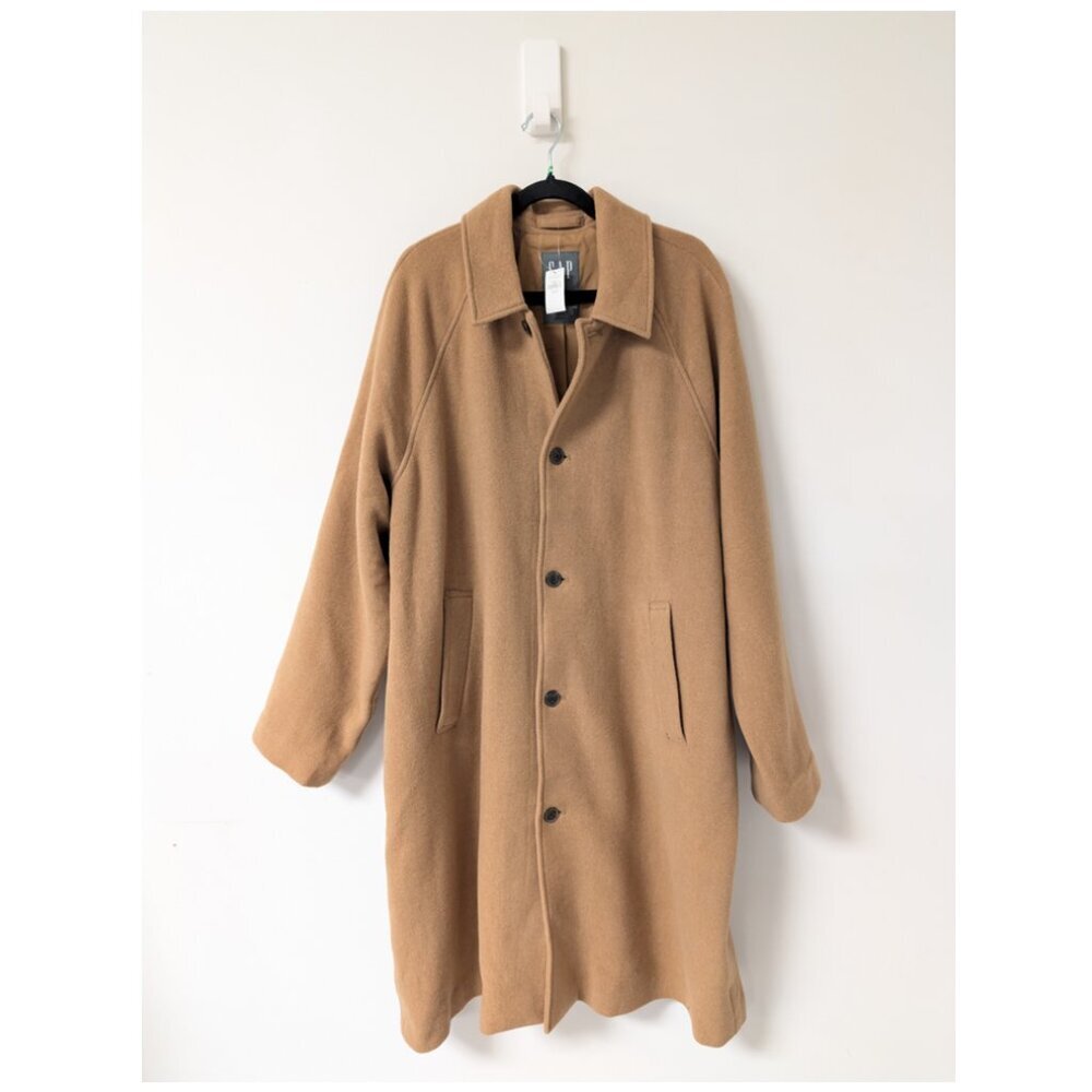 GAP Oversized Men's Wool-Blend Topcoat in Camel from 2024 - Picture 4 of 15